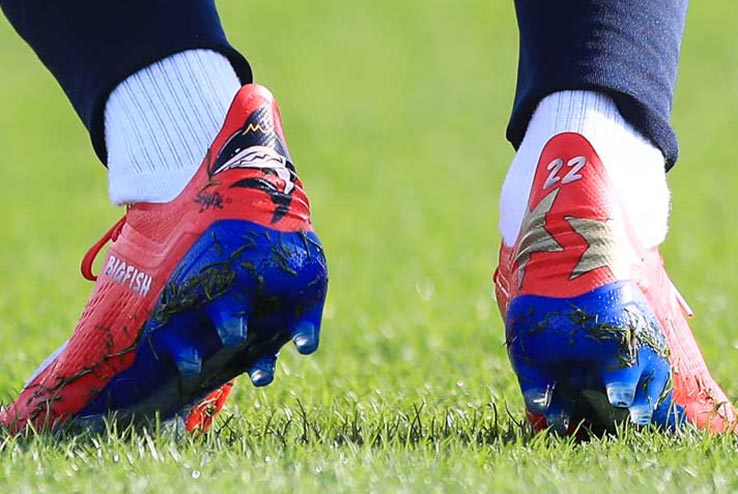 Adidas x discount shark